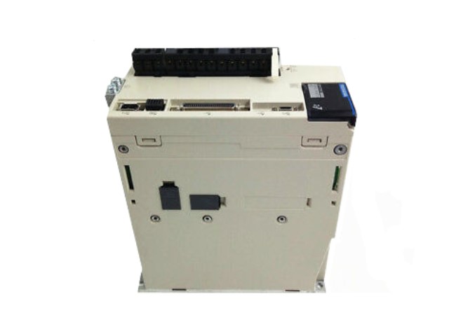 YASKAWA ELECTRIC - SGD7S-7R6A00B202